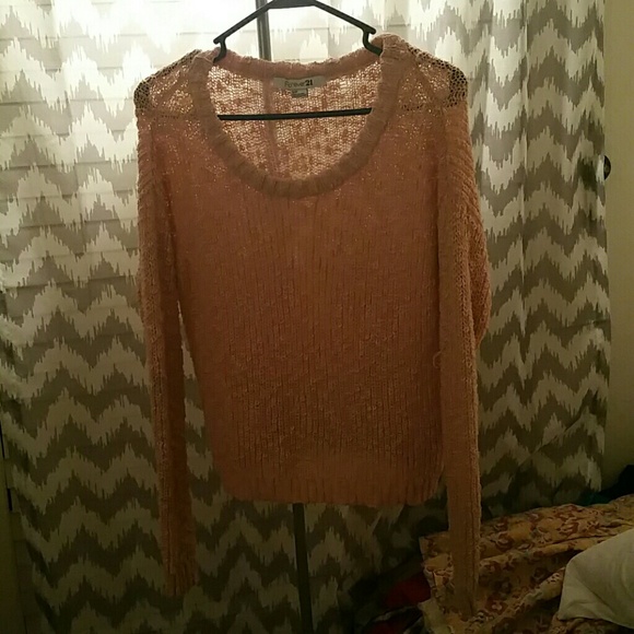 🚫SOLD 🚫 Forever 21 sweater