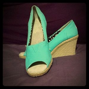 Aqua TOMS Peep Toe Wedges!