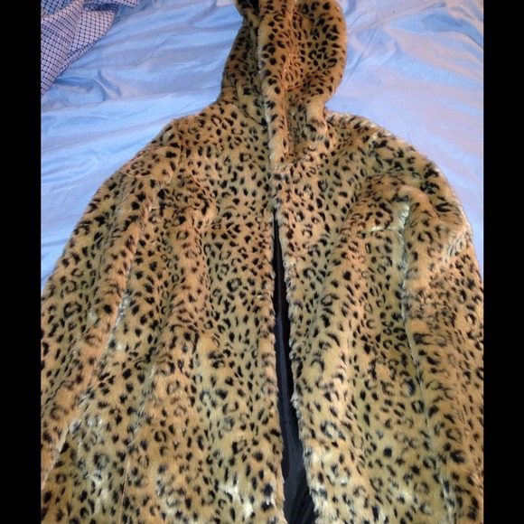 Leopard Print Faux Fur Jacket