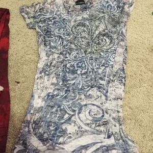 Seldom worn daytrip shirt