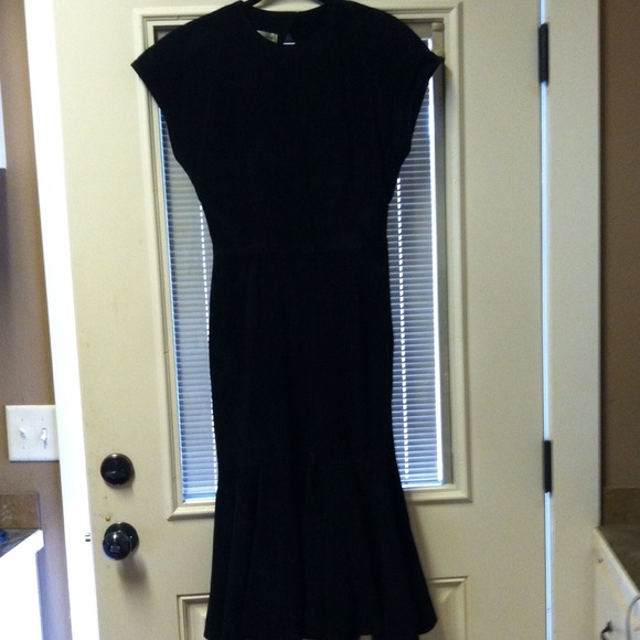 MORGAN TAYLOR LEATHER SUEDE DRESS!! MERMAID HEM!!