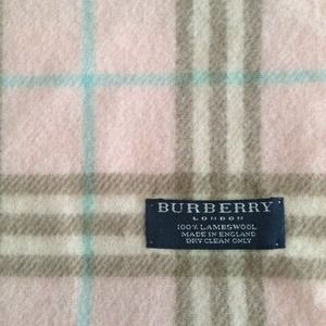 BURBERRY Scarf
