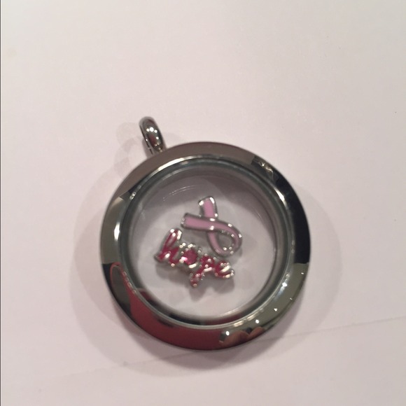 Medium silver living locket.
