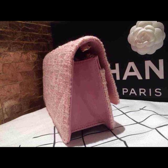 Authentic Chanel Wallet On A Chain/Flap Bag 27cm - Picture 3 of 4