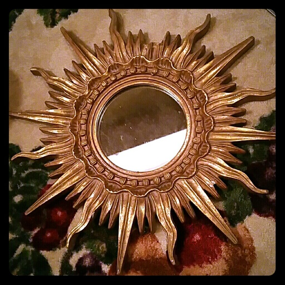 SUNSHINE WALL DECOR