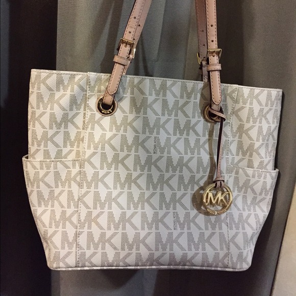 SOLD SOLD Michael Kors Jet Set Signature Tote.