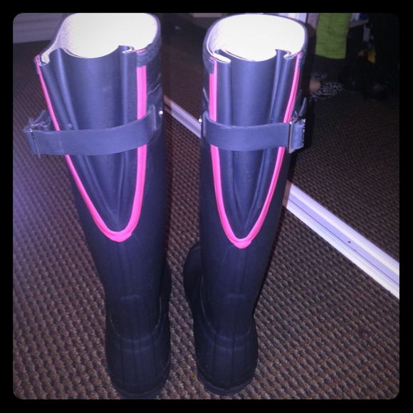 Women's Hunter rain boots