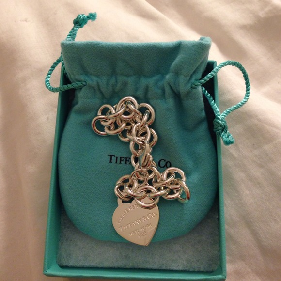 Return to Tiffany Heart Tag Charm Bracelet - Picture 3 of 3