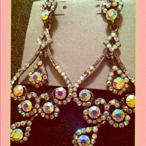 Beautiful Crystal sparkly earrings