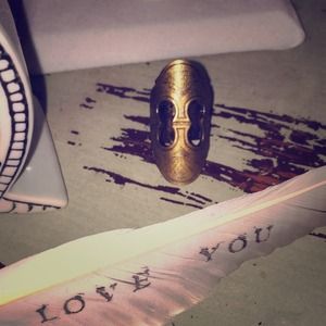 Unique bronze gold ring