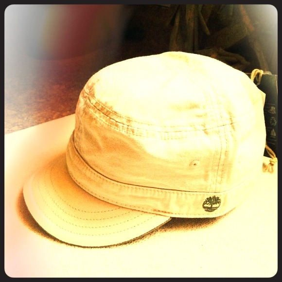 Authentic kaki Timberland hat!
