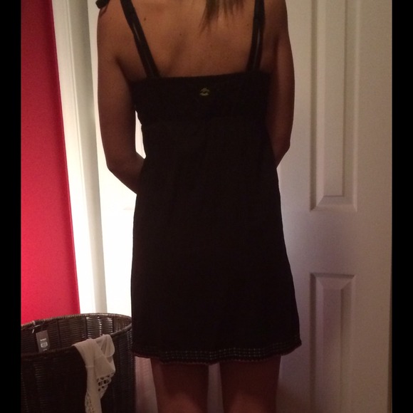 Billabong dress - Picture 2 of 4