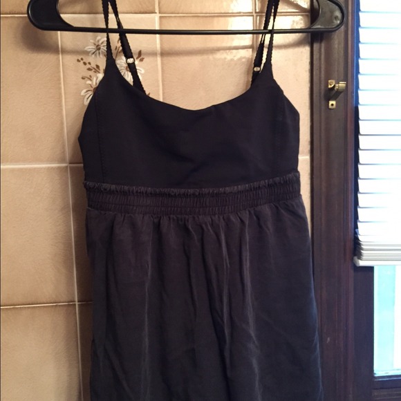Lululemon Athletica yoga tank