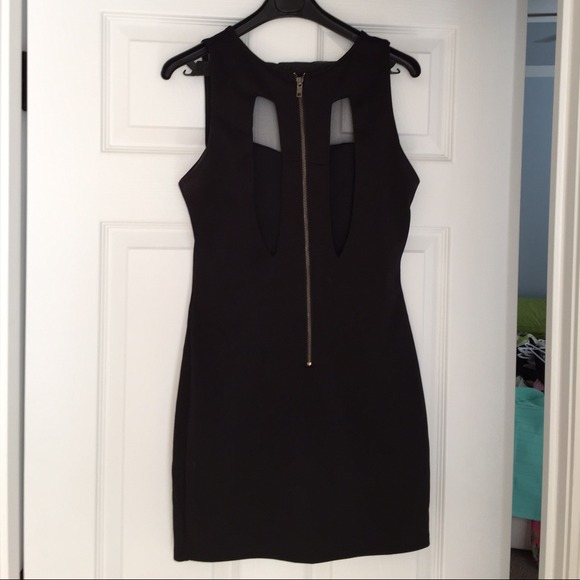 **SOLD** Black cocktail dress, worn once - Picture 3 of 3