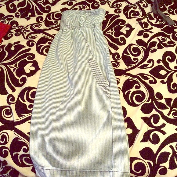 Pinstripe strapless dress - Picture 1 of 2