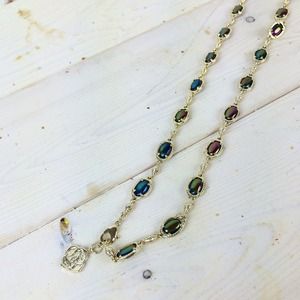 Kendra Scott Jewelry - Kendra Scott Gale Necklace in Black Iridescent Kendra Scott Jewelry - Kendra Scott Gale Necklace in Black Iridescent
