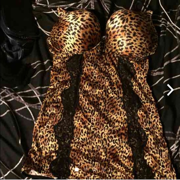 VS LEOPARD PRINT LINGERIE