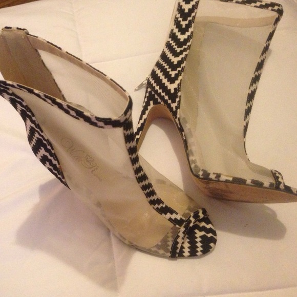 Mesh Booties