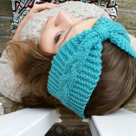 Hand Made Knit Earwarmer