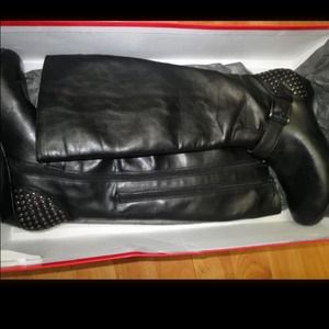 Looking for:  aerosole sottoman boots