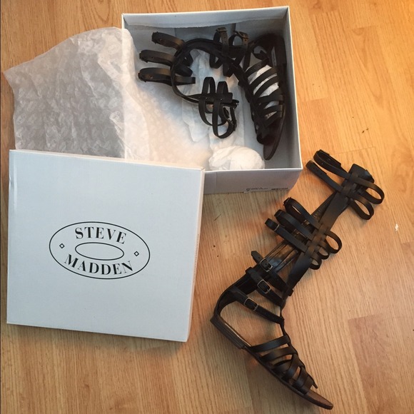 Steve Madden gladiator sandals
