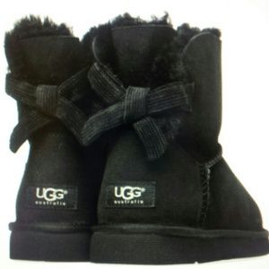 Authentic UGG mini  black Bailey bow corduroy