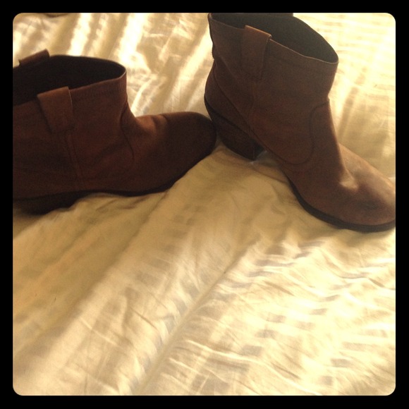 Ankle Brown boots