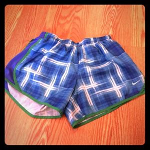 ❗️SALE❗️LAST CHANCE NIKE DRI FIT RUNNING SHORTS‼️