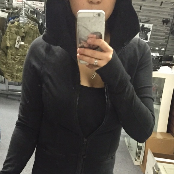 Black Lululemon Jacket