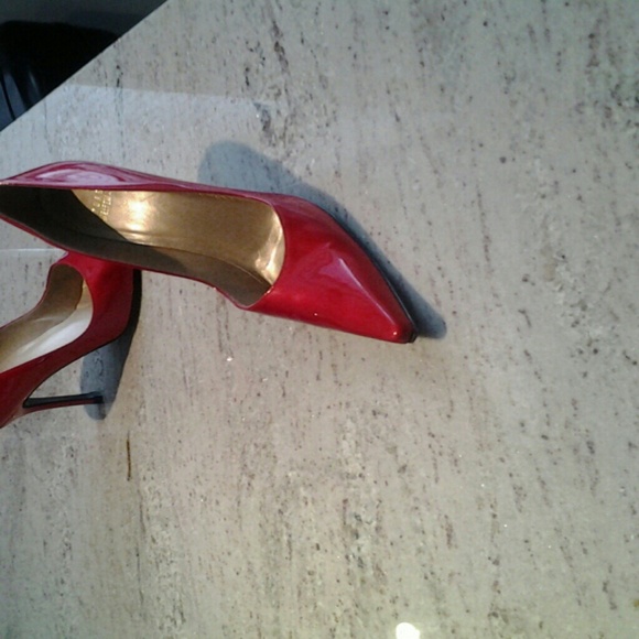 New pearl red stuart weitzman heels, worn only a f