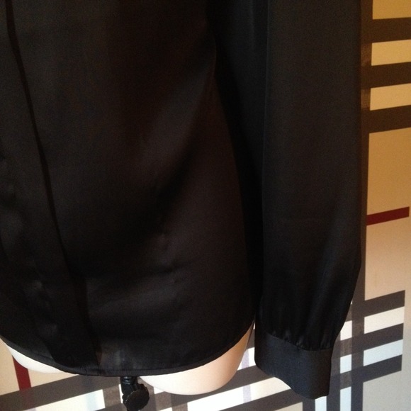 Limited black satin dress shirt.  Sz XL - Picture 3 of 4