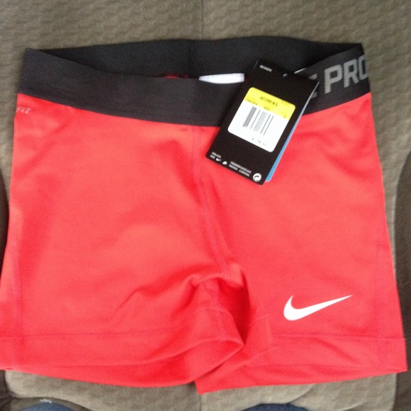 ⚡️FLASH SALE⚡️Red nike spandex