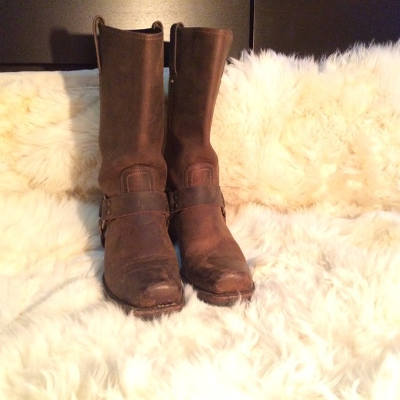 Frye harness boot size 8