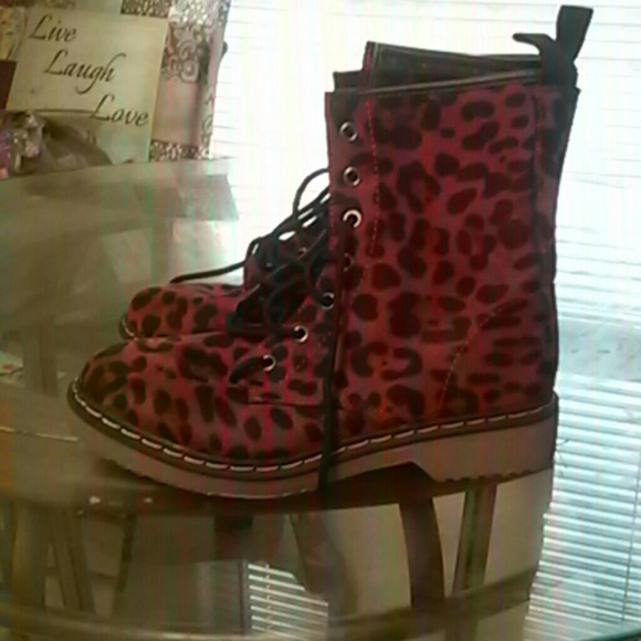 Red leopard combat boot