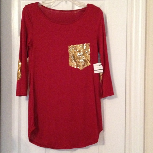 Crimson tunic top