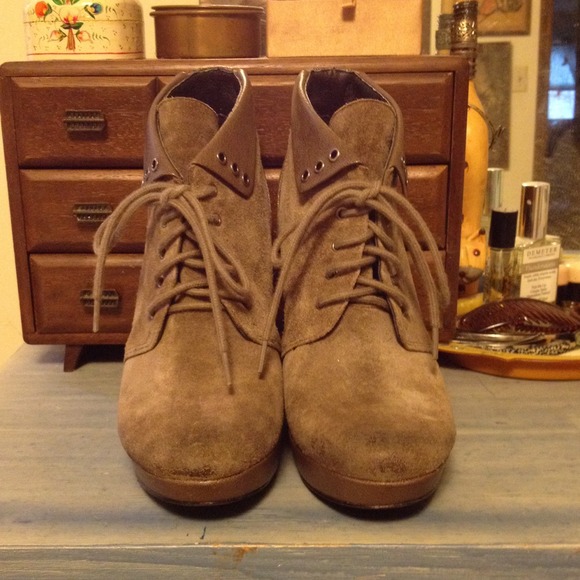 Trouve wedge booties