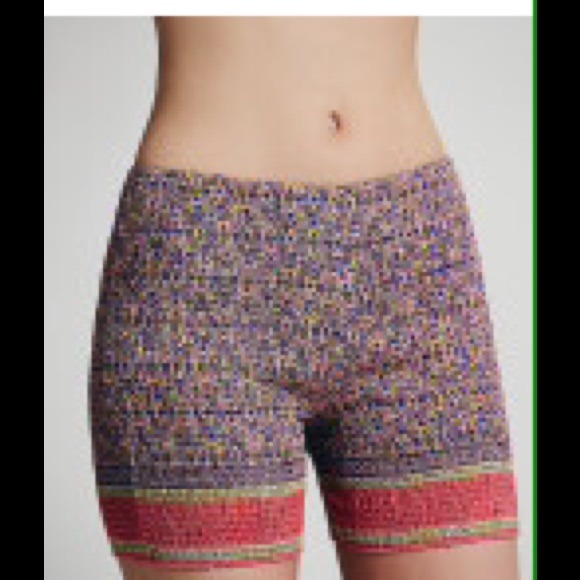 Free people 3 sets of xs/s smocked top and shorts - Picture 3 of 3