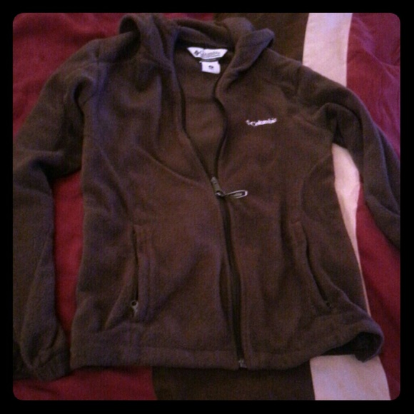 Columbia sweater