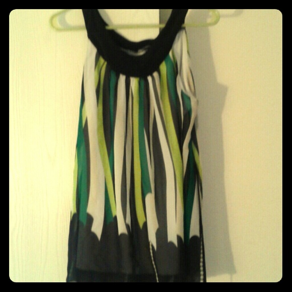 Sleeveless blouse