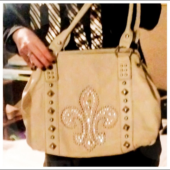 Cream colored handbag - Picture 3 of 3