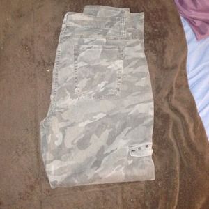 Brand new never before worn army fatigue pants