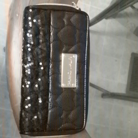 Betsey Johnson wallet