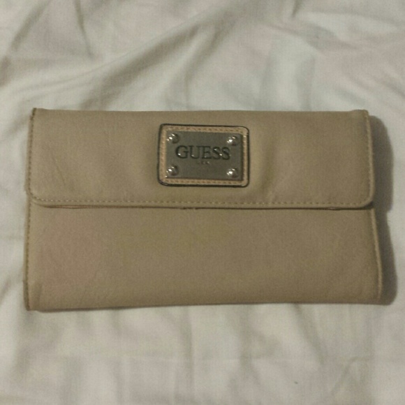 Beige leather wallet