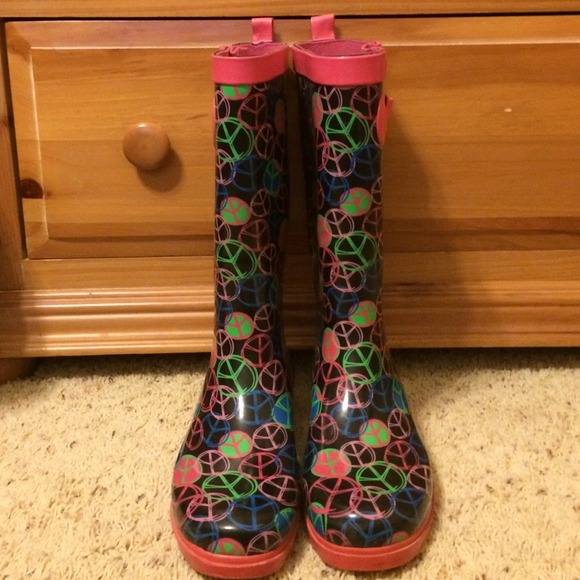 Rain boots