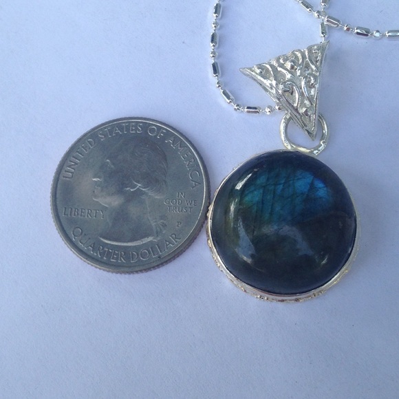 SALE 925 SS Labradorite Necklace - Picture 4 of 4