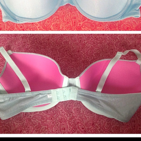 ❌SOLD❌Shimmer Victoria's Secret Bra - Picture 2 of 4