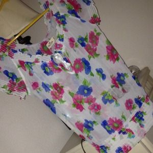 Top from hollister!