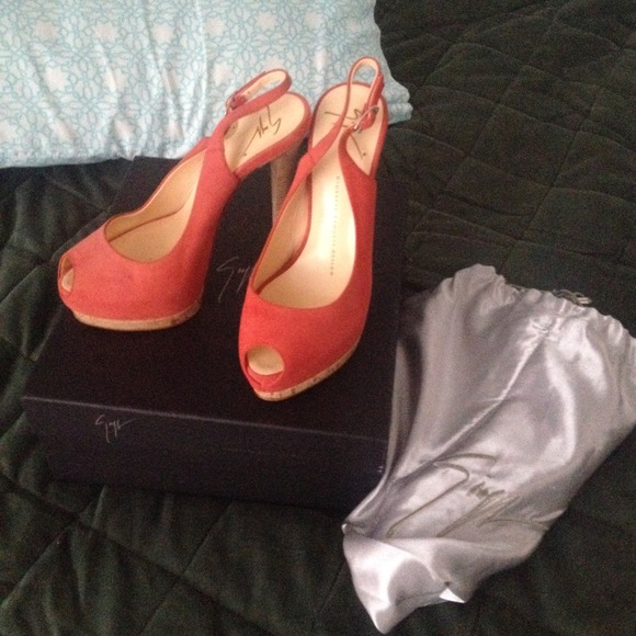 Guiseppi Zanotti Heels - Picture 2 of 4