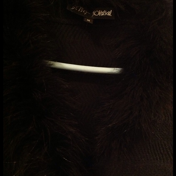 Betsy johnson Wool blend top size Medium - Picture 2 of 3