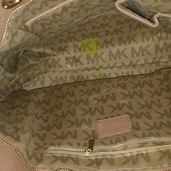 Michael Kors tan handbag - Picture 3 of 4